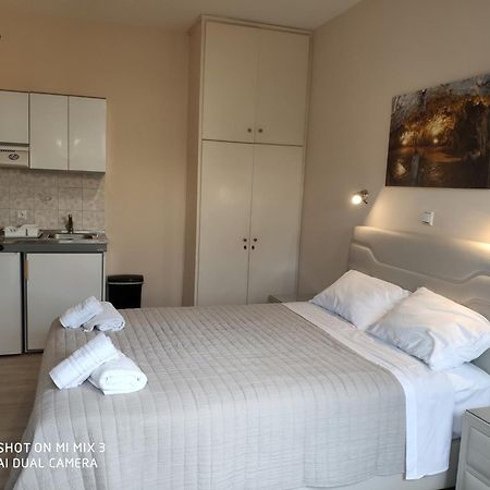 Theodora Studios & Apartments Skala  外观 照片