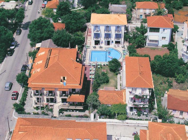 Theodora Studios & Apartments Skala  外观 照片