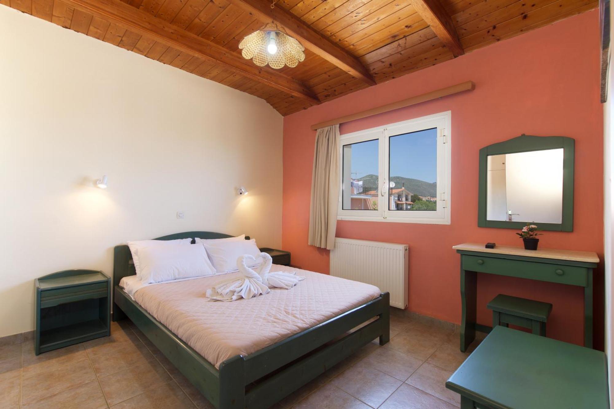 Theodora Studios & Apartments Skala  外观 照片