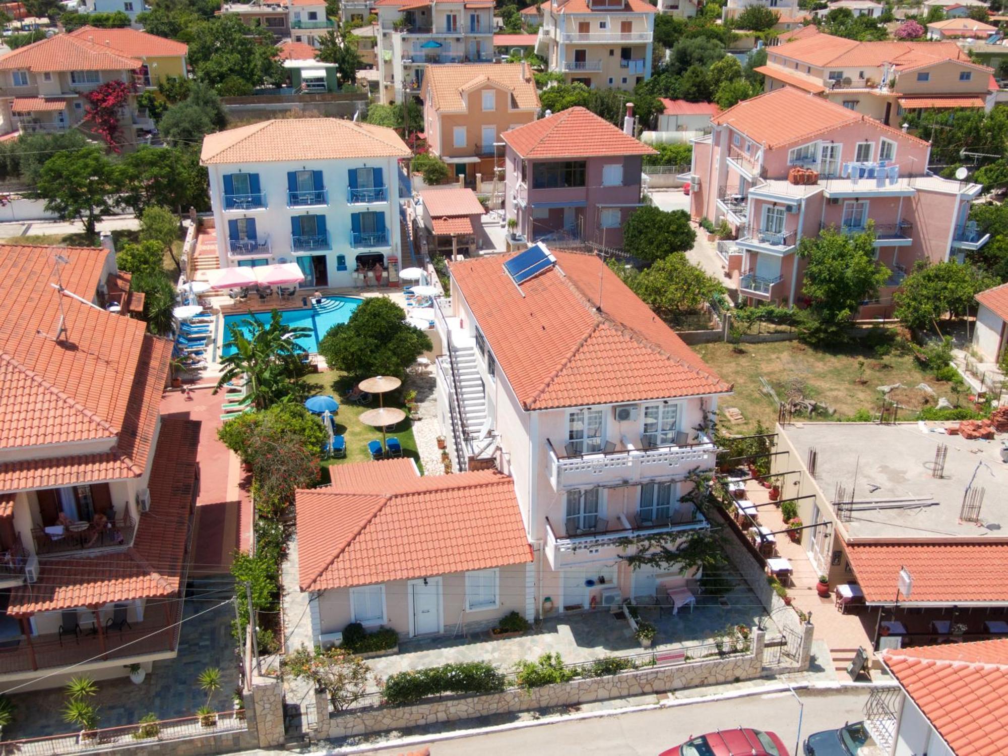 Theodora Studios & Apartments Skala  外观 照片