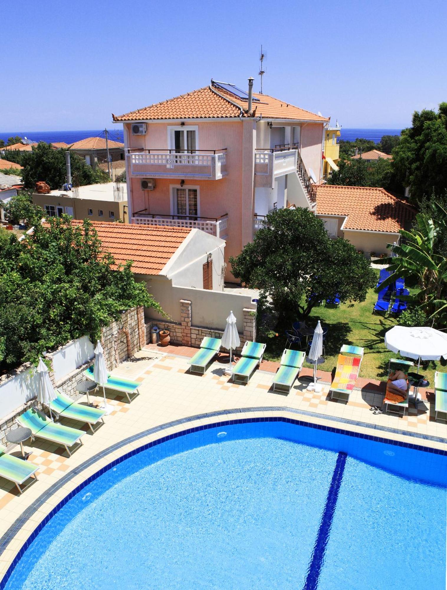 Theodora Studios & Apartments Skala  外观 照片